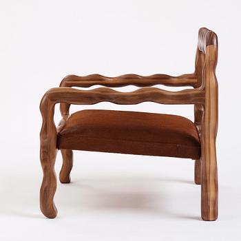 Niklas Runesson, a unique easy chair, executed in his own studio in 2021.