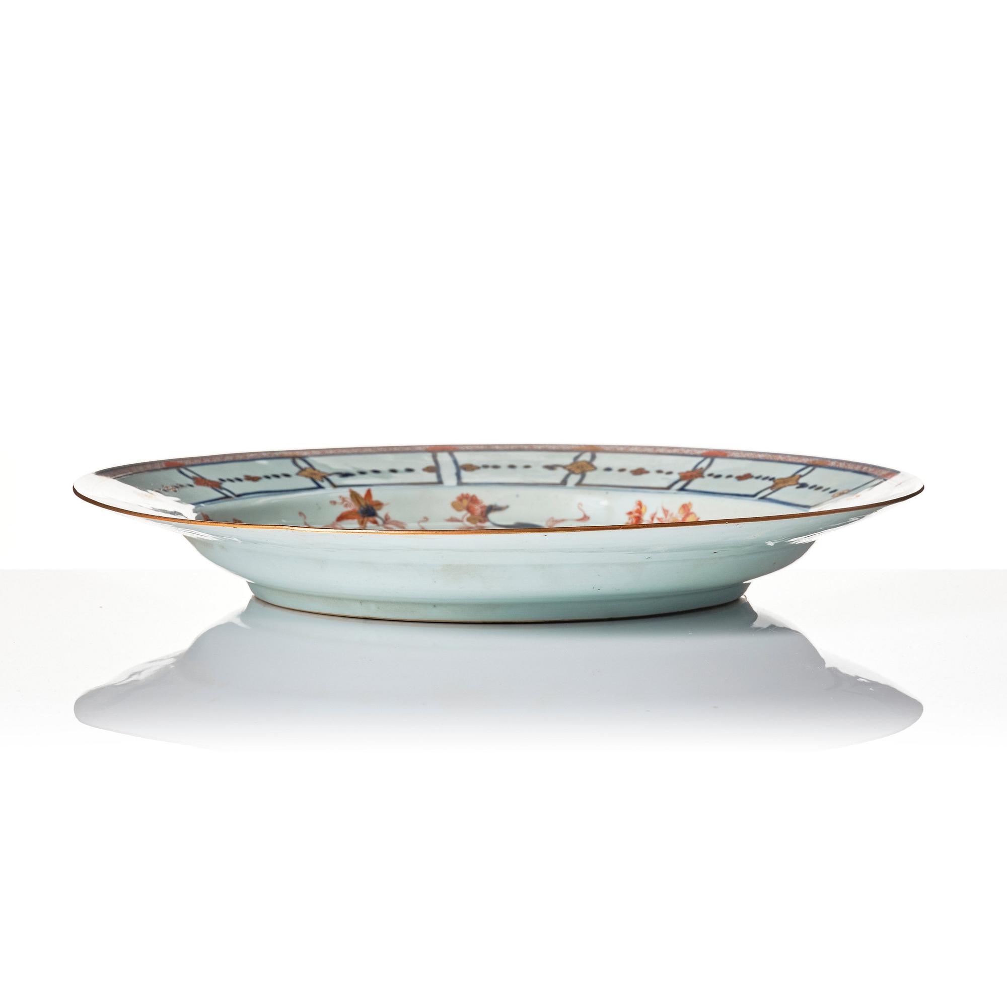 Fat, porslin. Qingdynastin, Kangxi (1662-1722. Imari.
