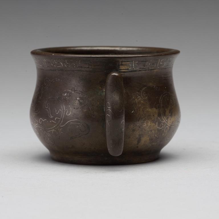 A silver inlay bronze censer, late Qing dynasty.