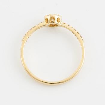Brilliant cut diamond ring.