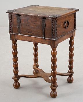 NATTLÅDA, barock, 1700.tal.