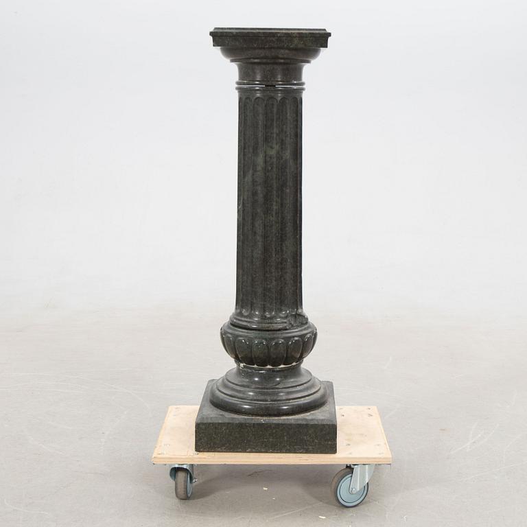 Column, marble, late 19th century.