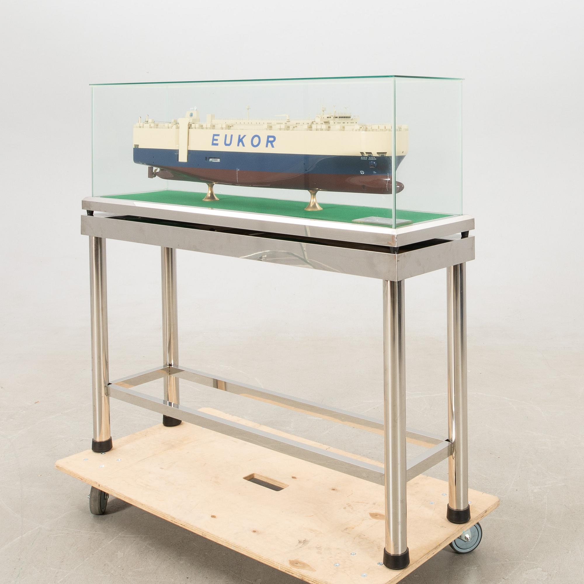 Ship model, "Asian chorus" Eukor car carriers inc Korea 1997.