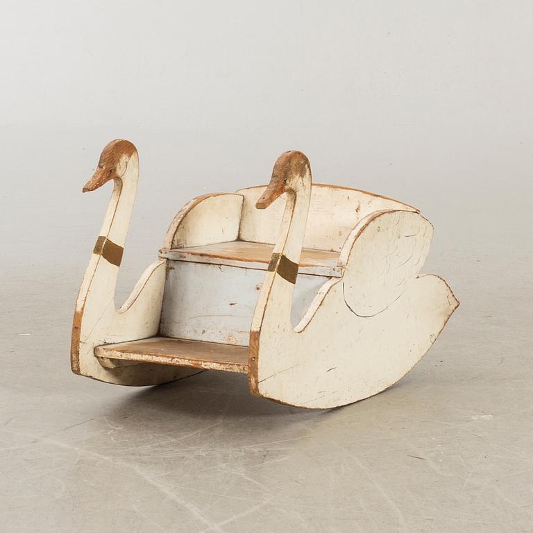 BARNGUNGA, omkring 1900.