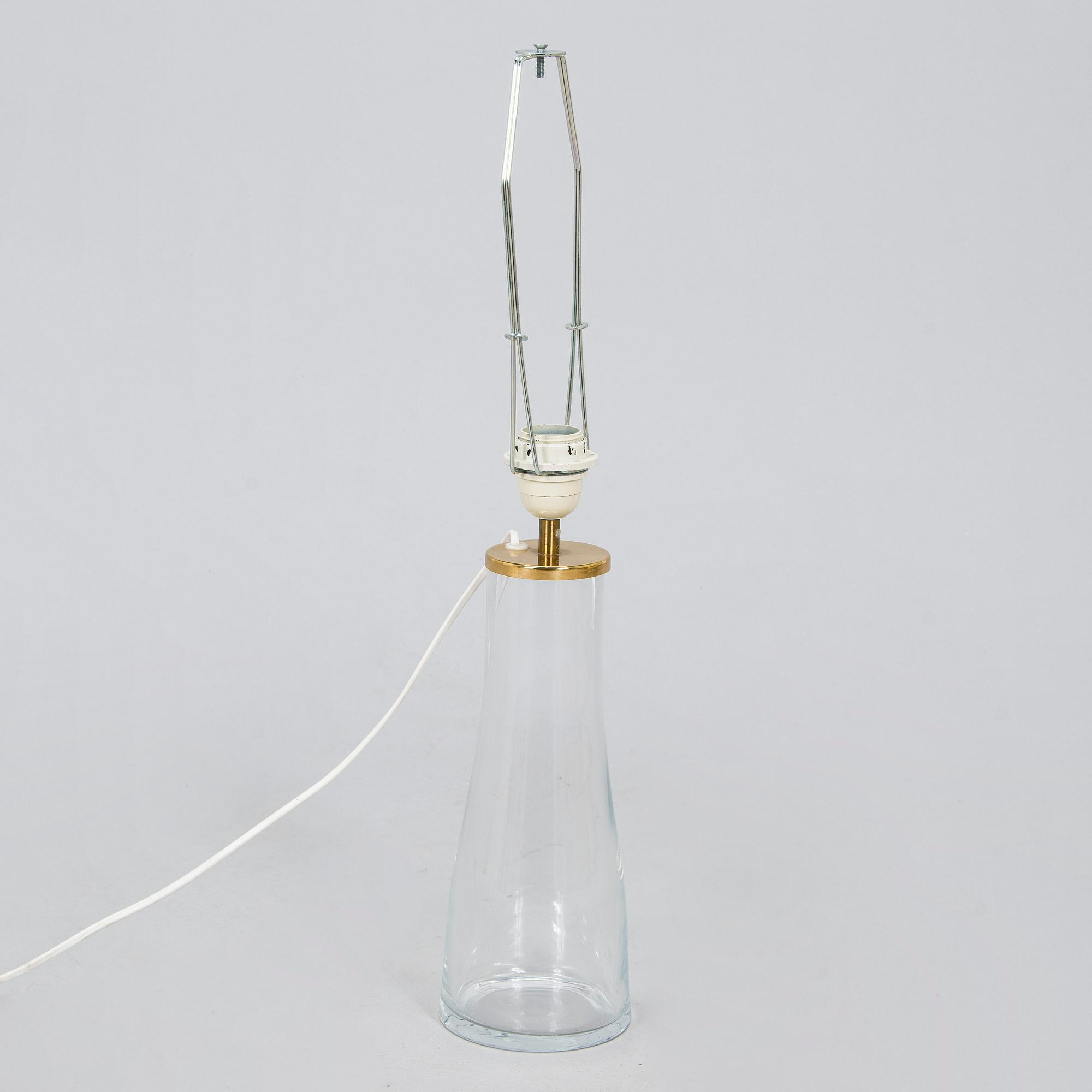 Maire Gullichsen, bordslampa, "M5 10", för Artek 1990-tal.