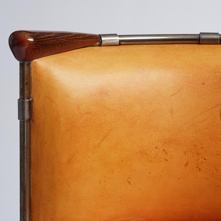 Mats Theselius, an "Älgskinnsfåtöljen" armchair, ed. 230/360, Källemo, Värnamo, post 1991.