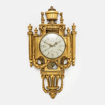 A Louis XVI wall clock, marked e Roy A Paris, end of the 18th Century.