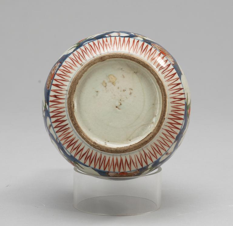VAS, porslin. Japan 1600-tal.