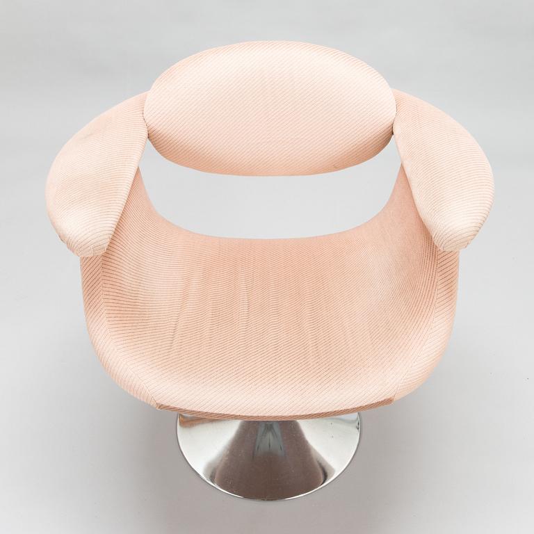 Eero Aarnio, a 1980's 'Captain's chair' for Asko.