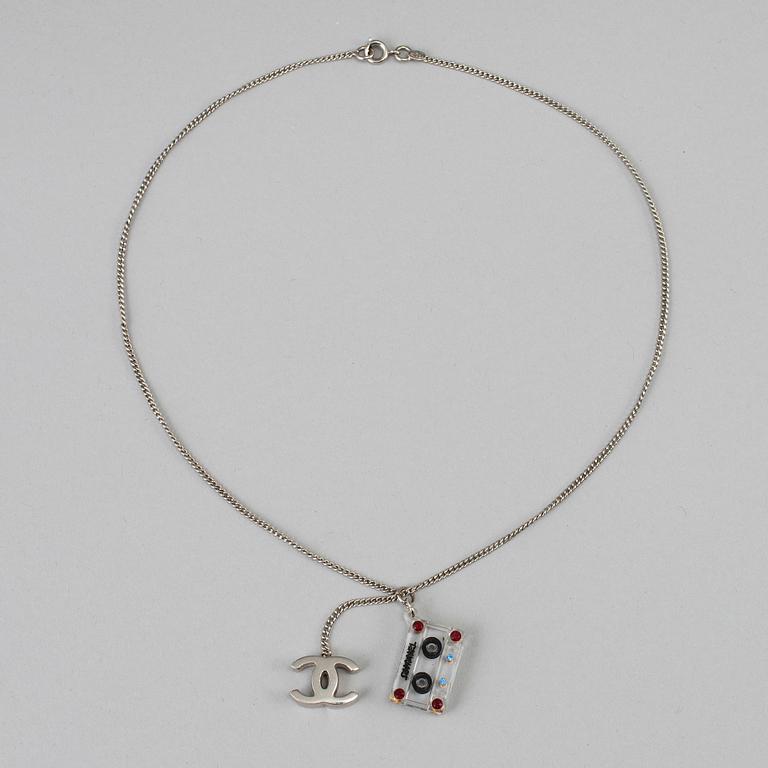 CHANEL, a necklace, spring 2004.