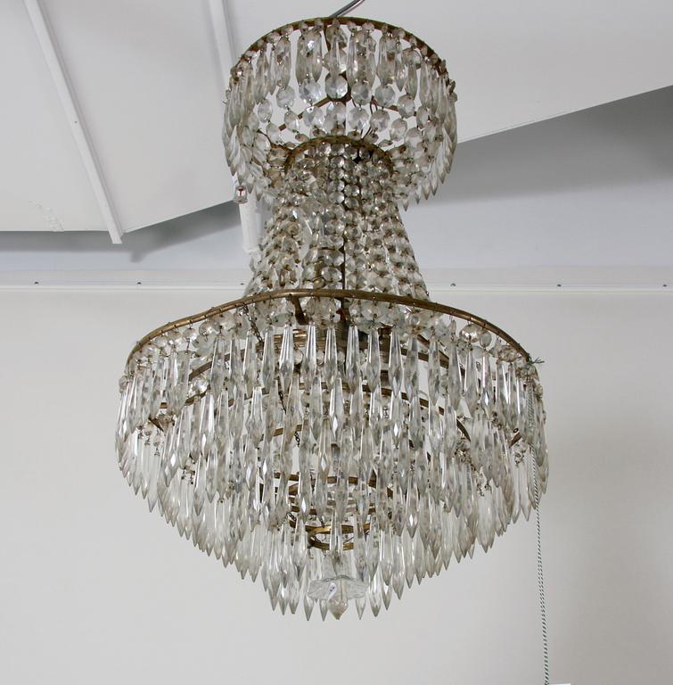 LJUSKRONA, gustaviansk stil, omkring 1900.