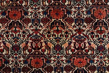 Carpet, Abadeh, antique, ca 220 x 145 cm.