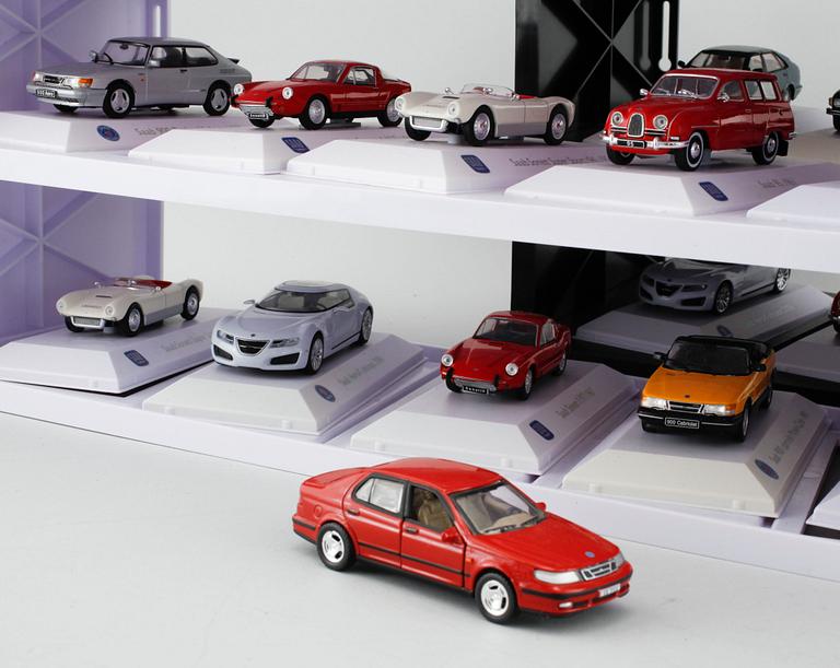PARTI SAAB MODELLBILAR, 34 st, Saab Car Museum Collection, sent 1900-tal/2000-tal.