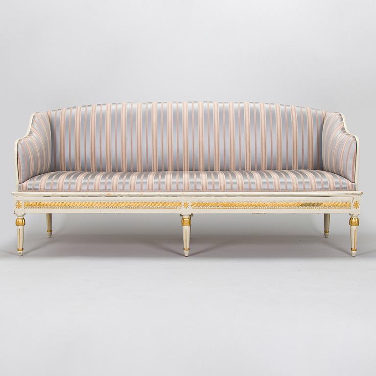 A late Gustavian sofa, early 19th century.