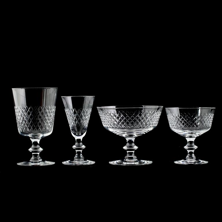 SERVISDELAR,  49 delar, glas, "Diamant", Vicke Lindstrand, Kosta.