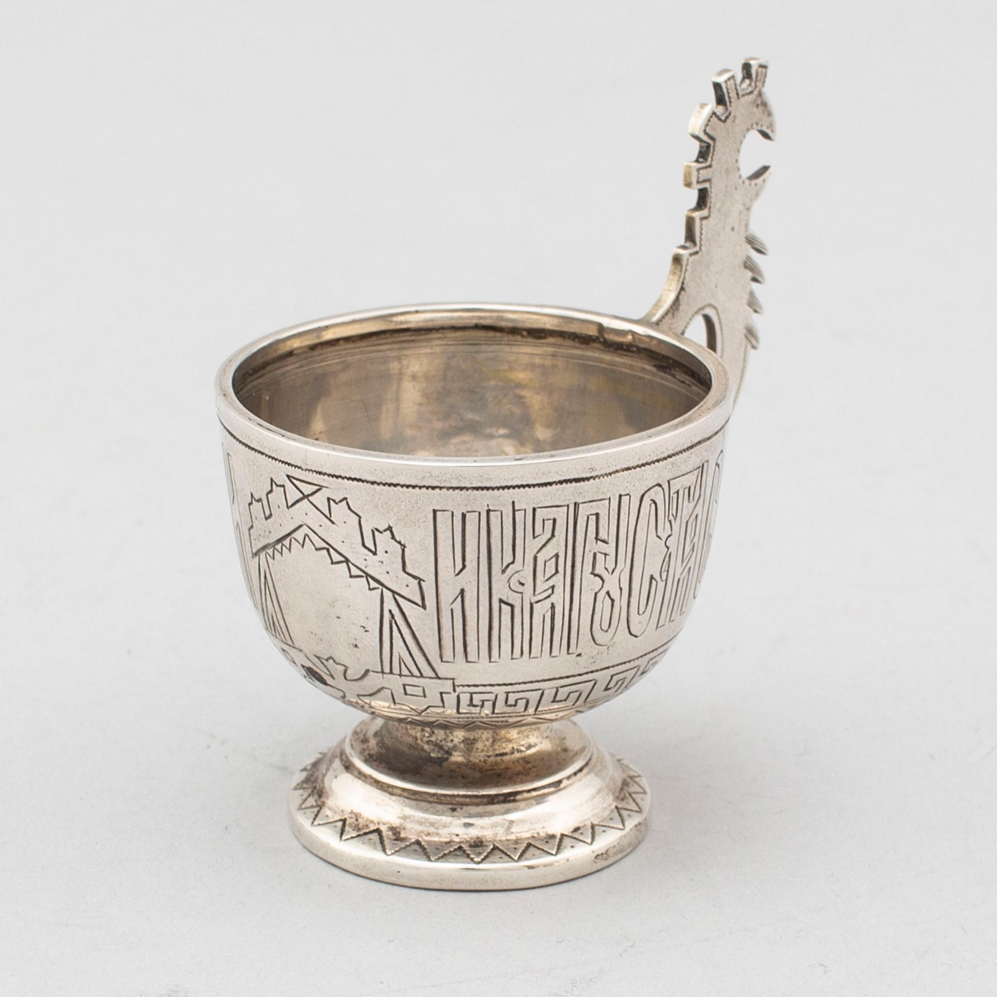 A russian silver vodka cup, circa 1880.