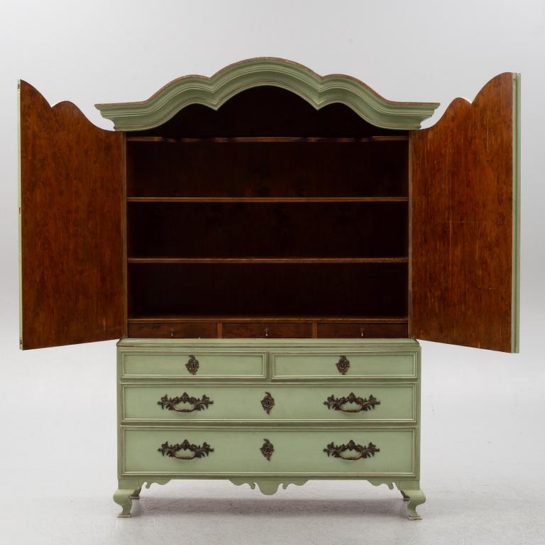 Cabinet, Rococo style, 20th century.