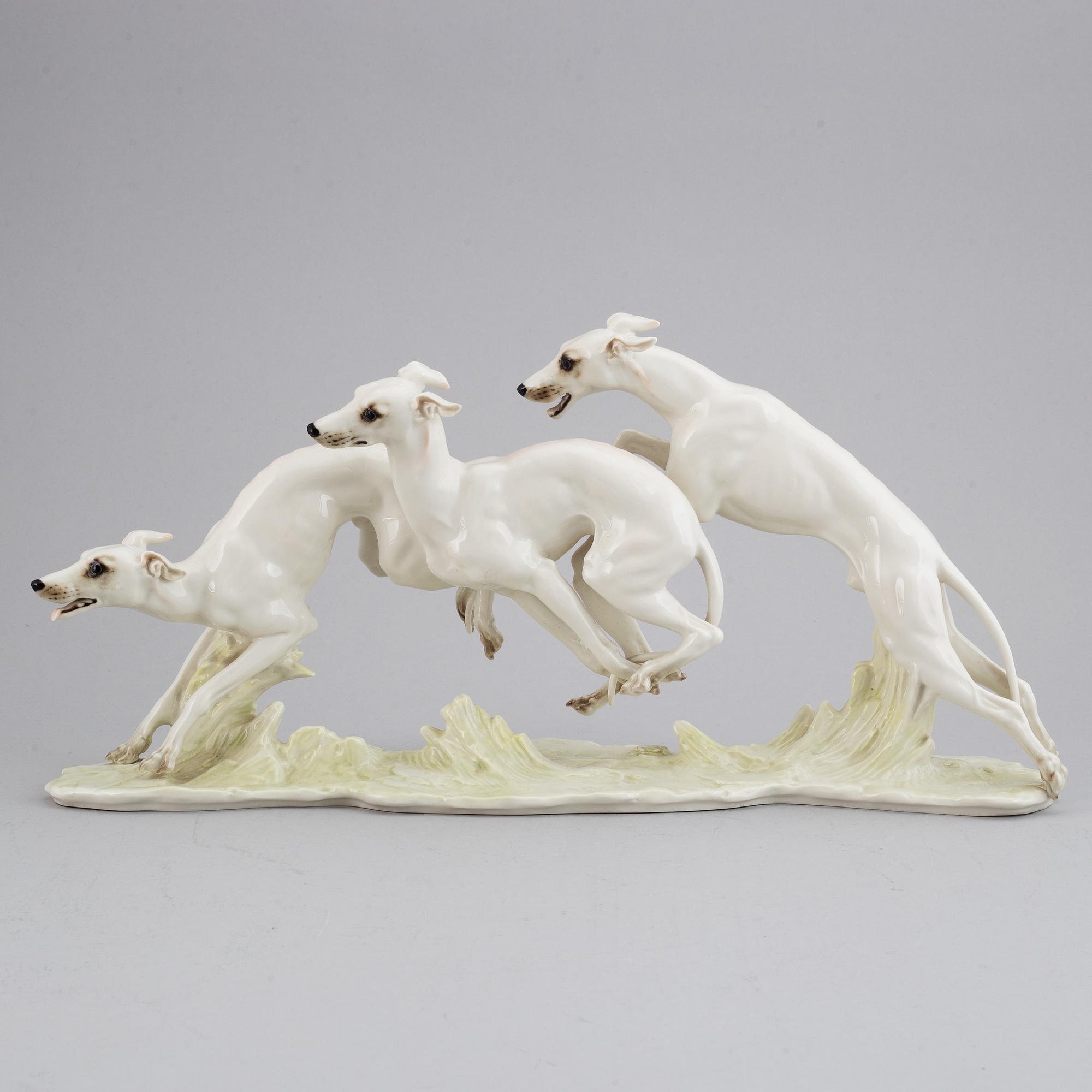 Hans Achtziger, a porcelain figurine of dogs, Hutschenreuther, Germany.