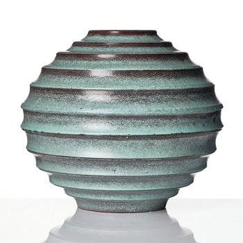 Ewald Dahlskog, a spherical faience vase, model D9/3, Bo Fajans, Gävle, 1930s.