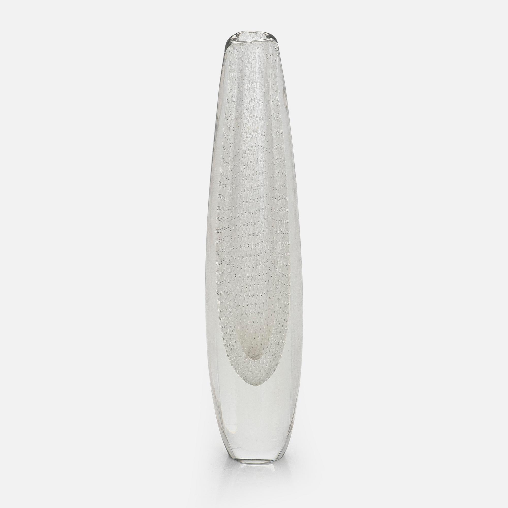 Gunnel Nyman, a model 'GN 31' glass vase, signed G. Nyman Nuutajärvi Notsjö. Designed in 1947.