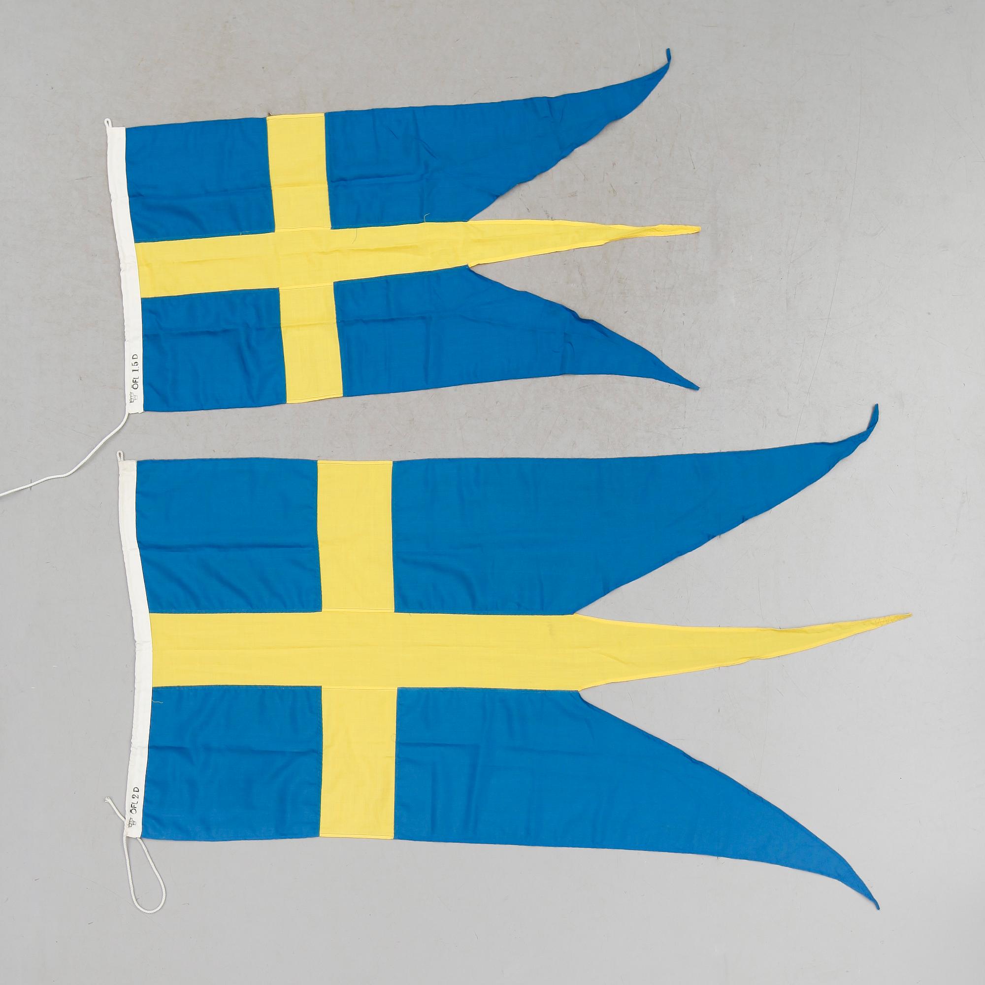 TRETUNGADE FLAGGOR, 2 st, HMS Östergötland.