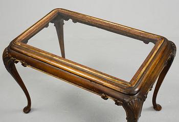 BORD, chippendalestil, 1900-talets andra kvartal.