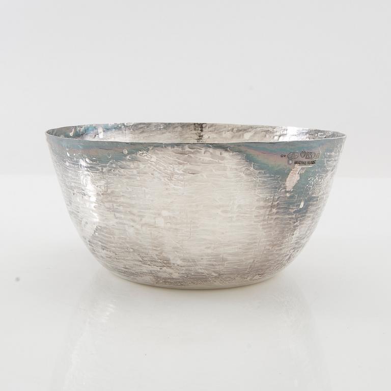 Tapio Wirkkala, silver bowl model TW 243, Kultakeskus, Hämeenlinna 1974.