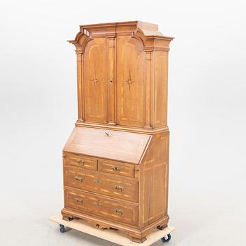 Skrivskåp barock 1700-talets mitt.