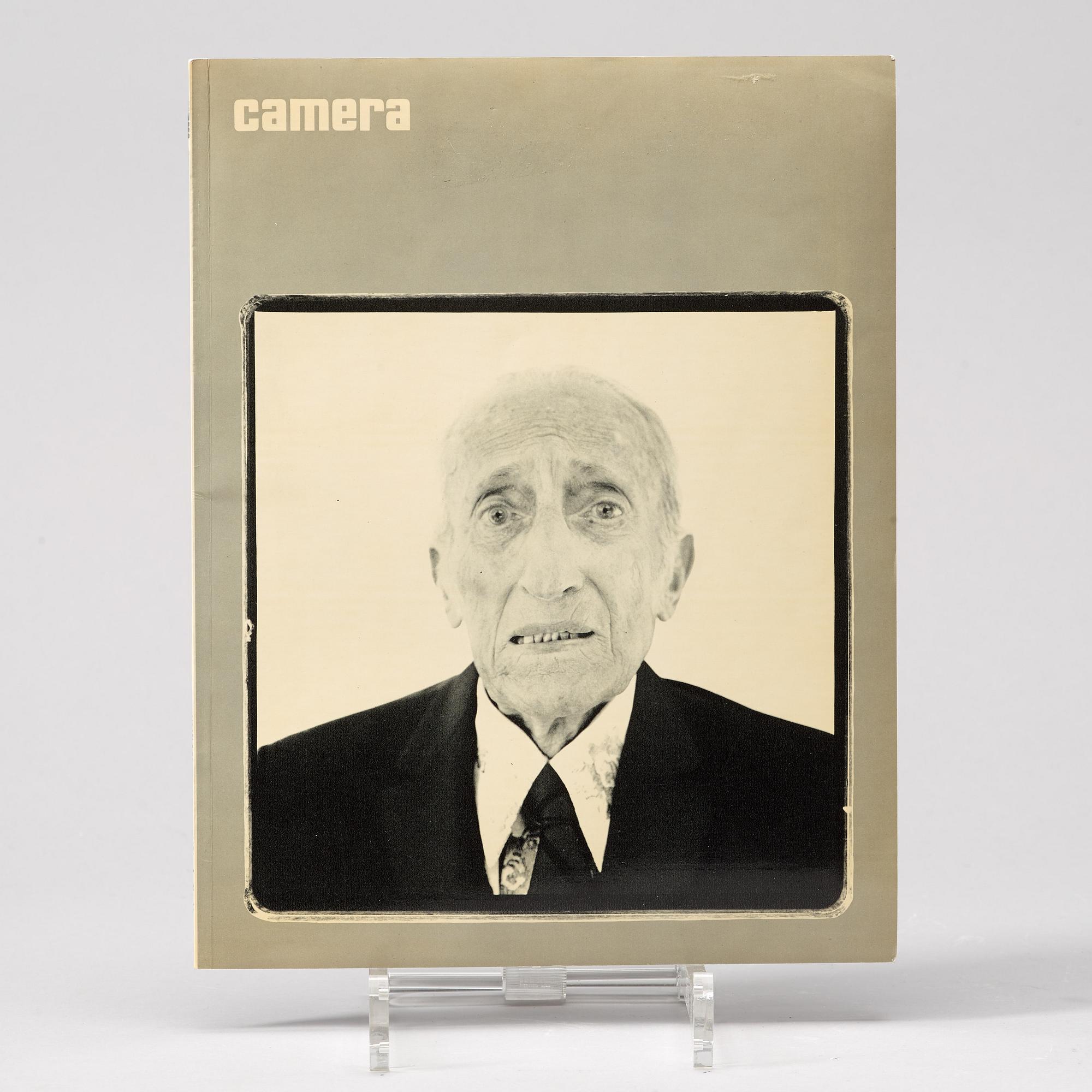 Photo books, 6, books and 9 small folders, Richard Avedon.