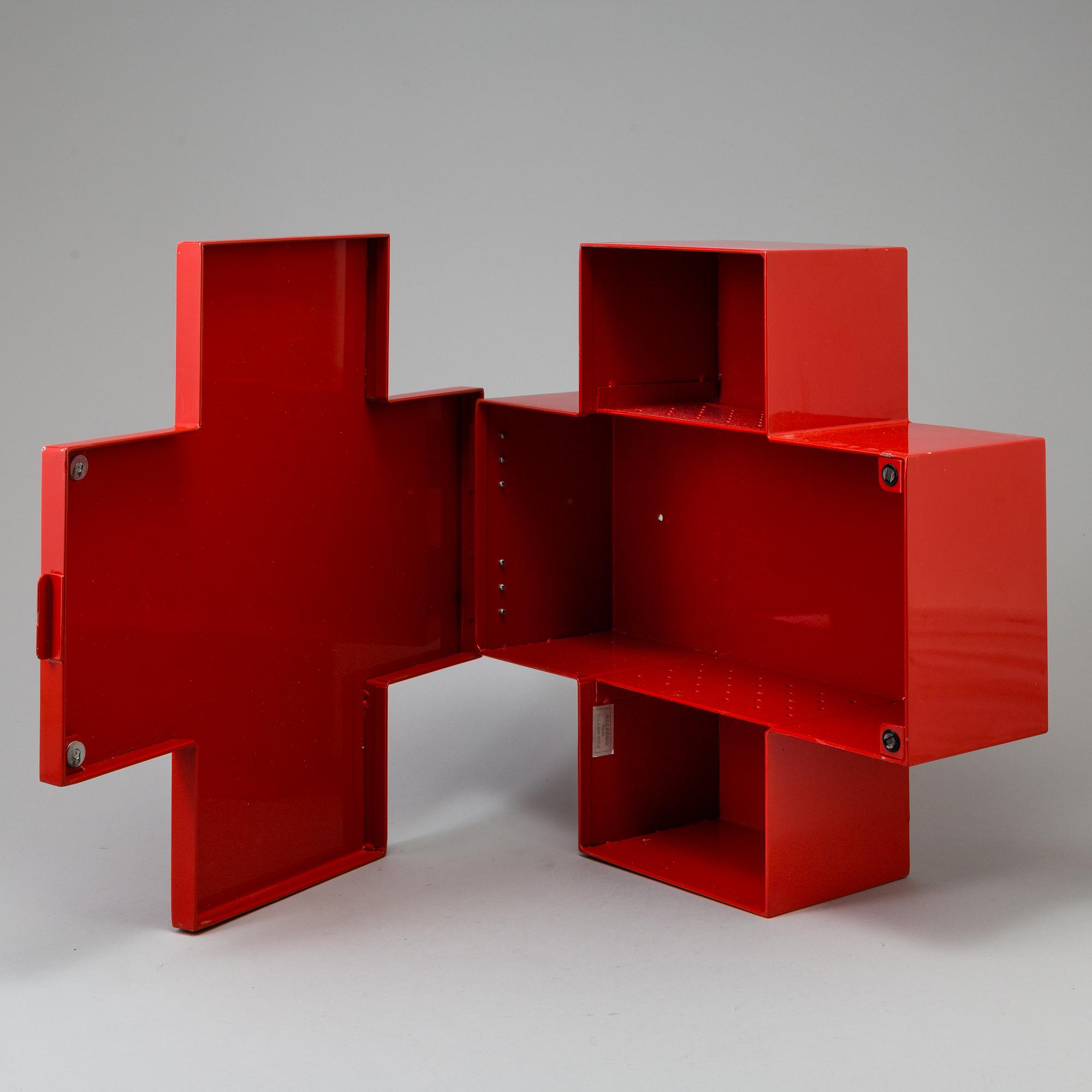 THOMAS ERIKSSON, a medecine caninet from Capellini.