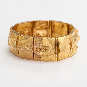 Björn Weckström, A 14K gold bracelet "Golden stream". Lapponia 1970.