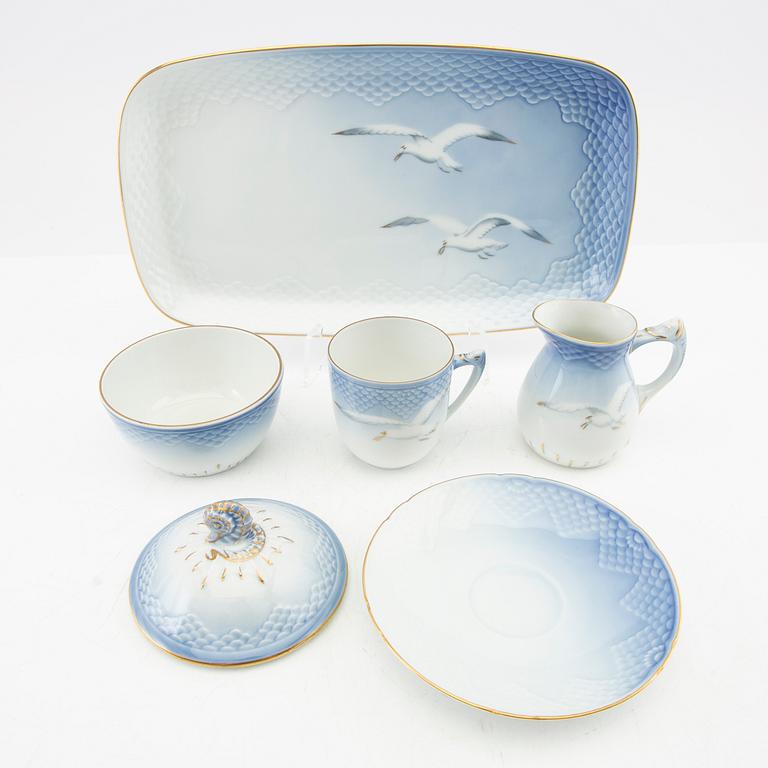 Service approximately 66 pcs "Blue Seagull" Bing & Gröndahl Denmark, second half of the 20th century, porcelain.