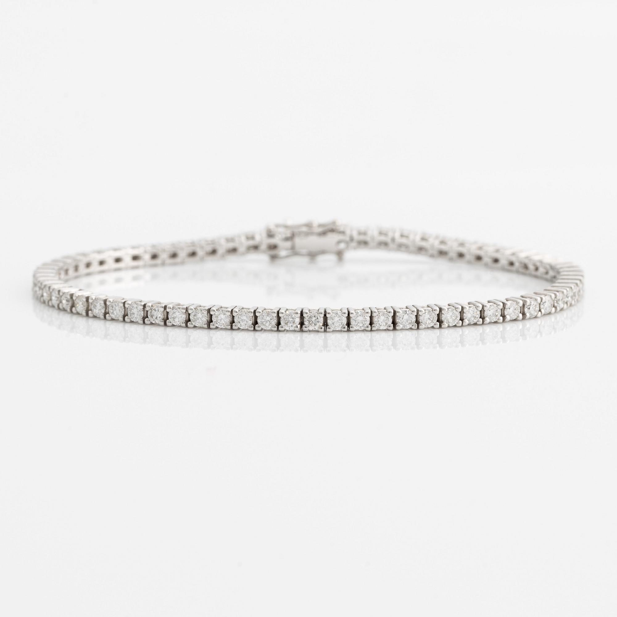 Tennis bracelet, 18K white gold with brilliant-cut diamonds.