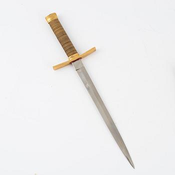 A Swedish airforce officer's dagger. 1930-52 pattern.