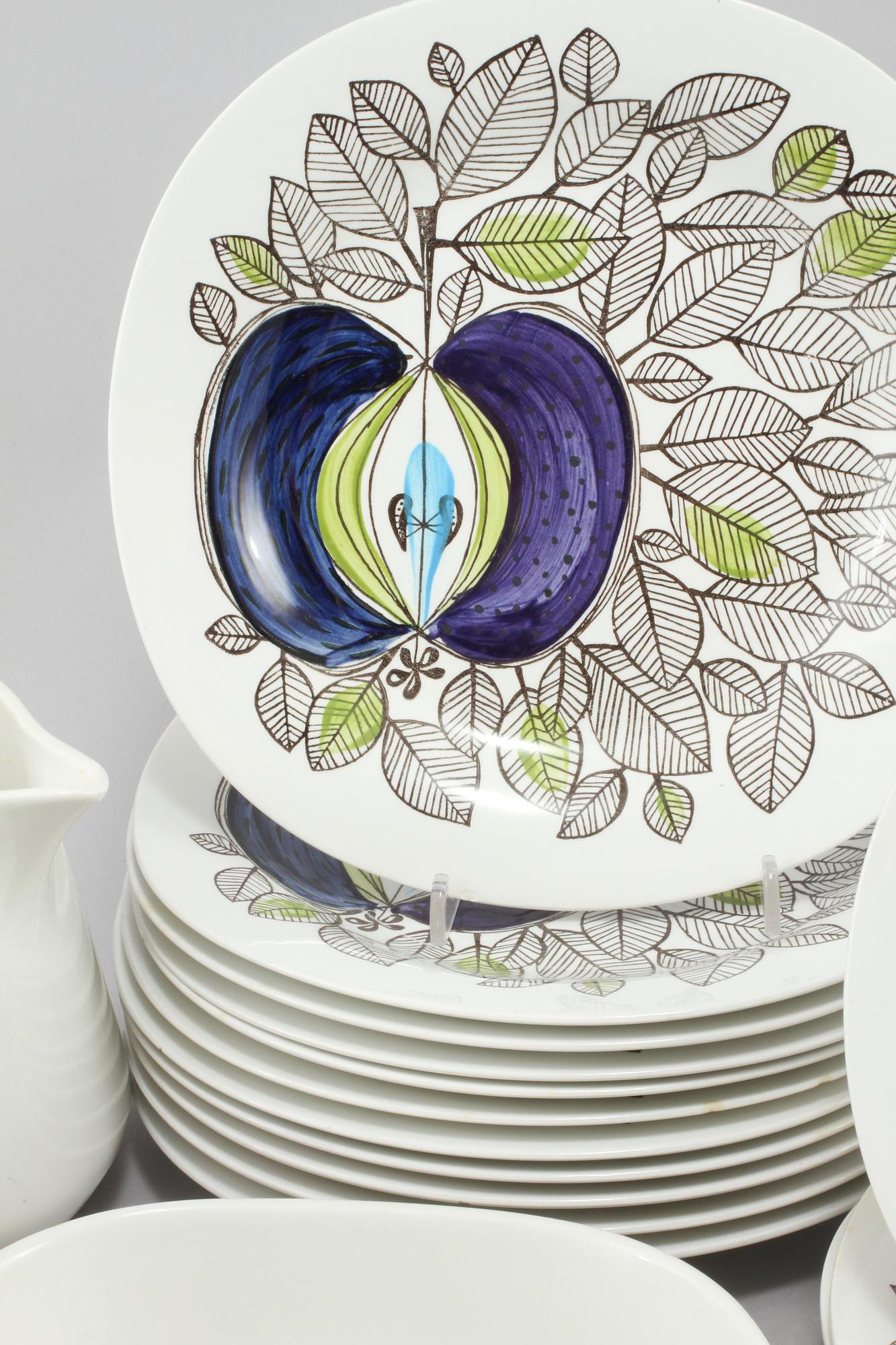 SERVIS, 30 delar, porslin, "Eden", Marianne Westman, Rörstrand, omkring 1900-talets mitt.