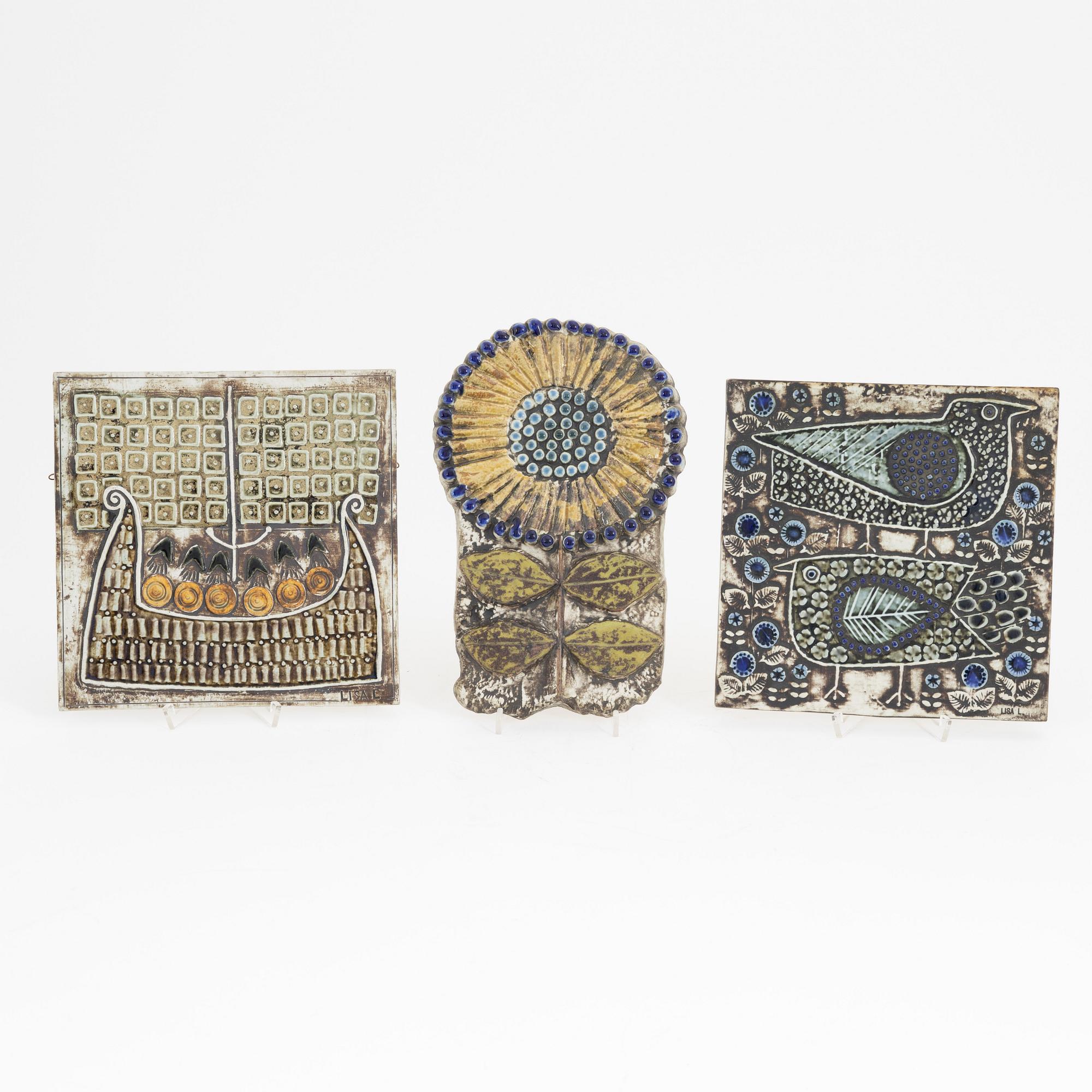 Lisa Larson, väggreliefer, 3 st, stengods, Gustavsberg.