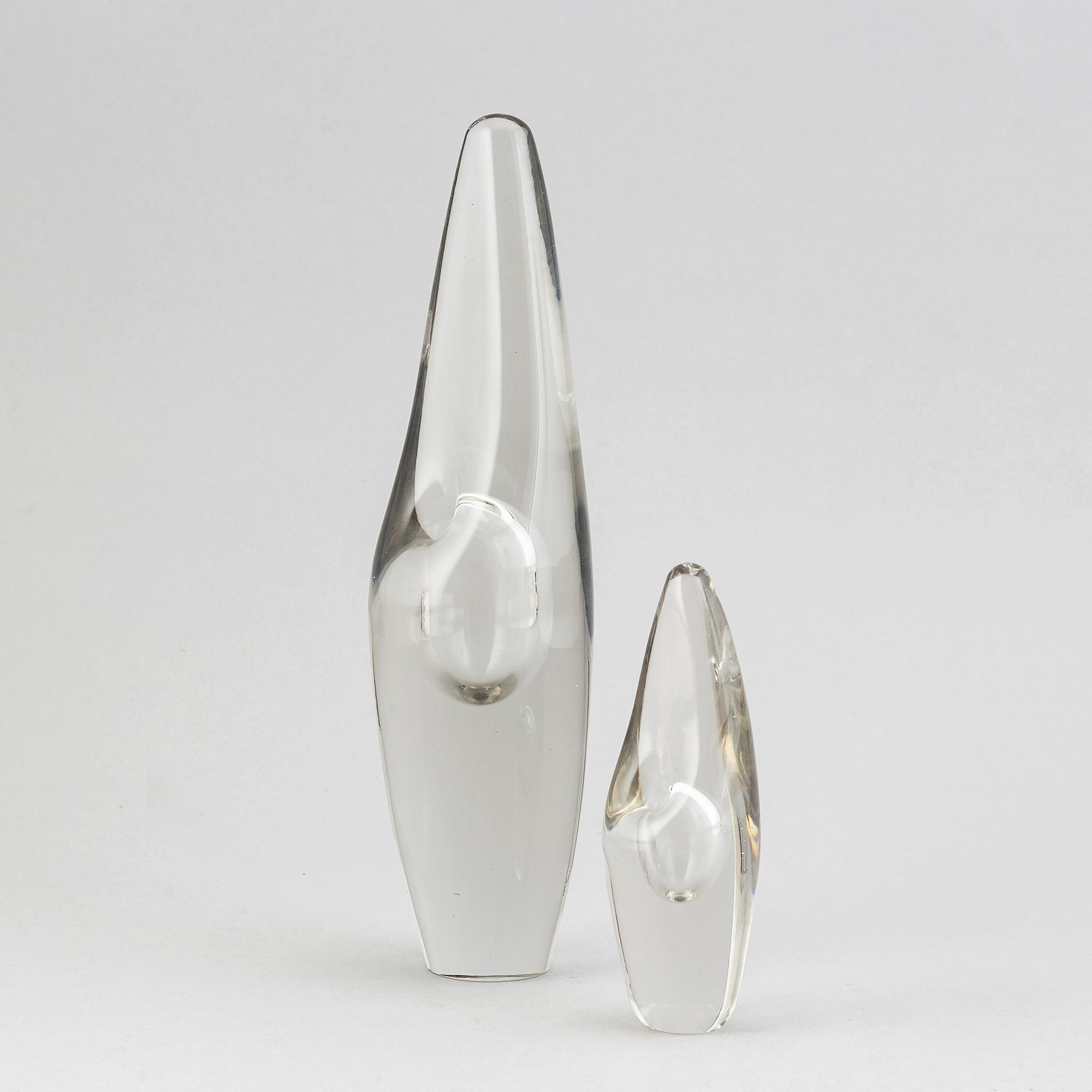 Two 'Orkidé' sculptures/vases by Timo Sarpaneva, Iittala, one dated 1957.