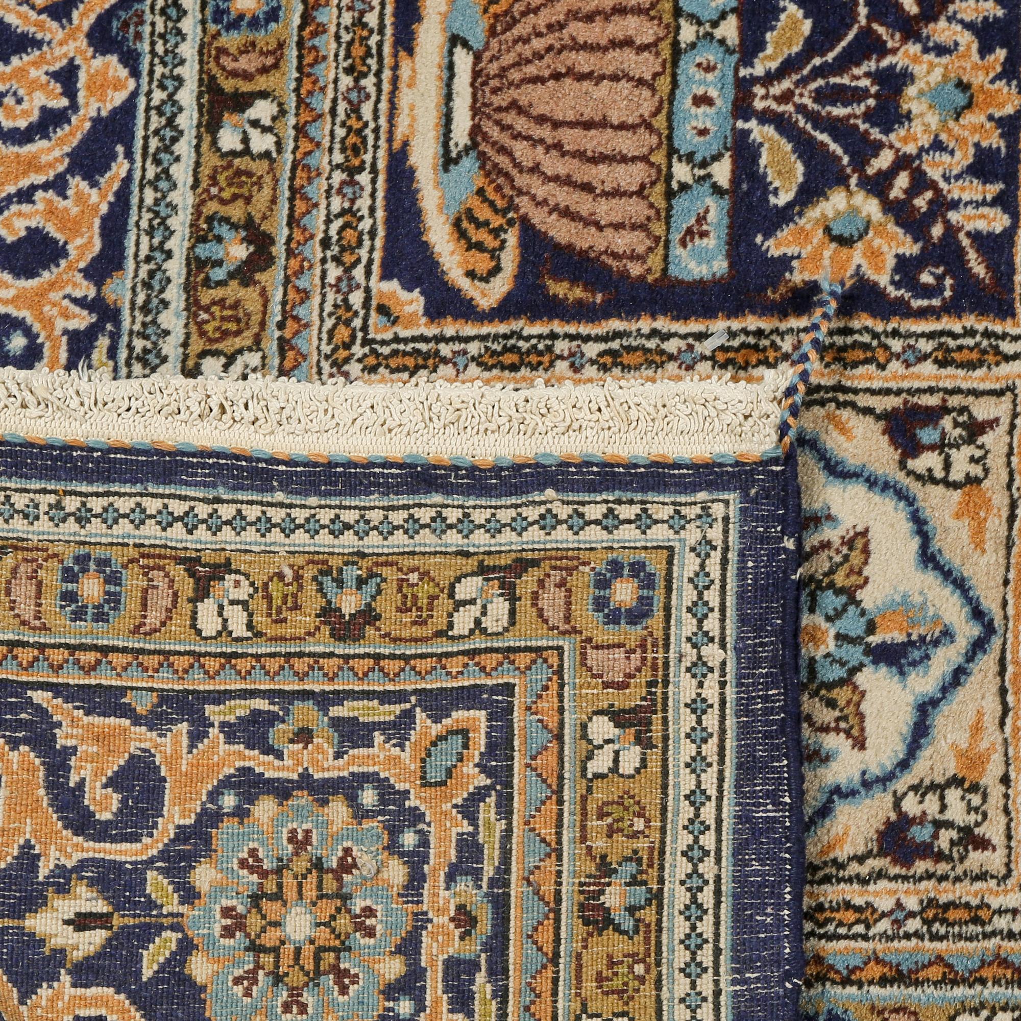 MATTA, troligen Ghom, old, 255 x 160 cm.