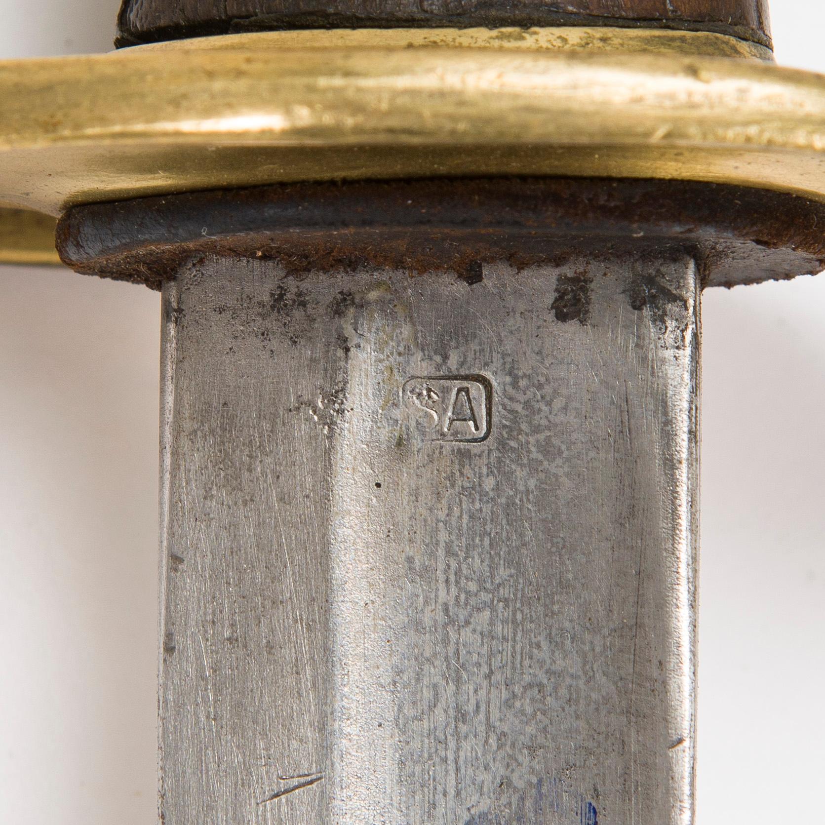 Sabre, Finnish, model 1927 (French model 1822) with scabbard.