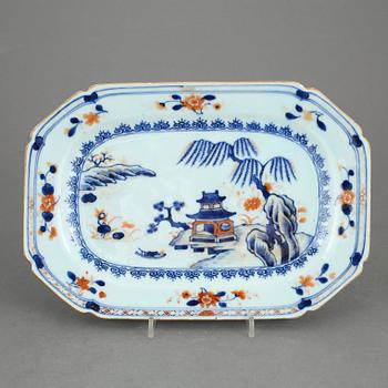 STEKFAT, porslin, Kina, Qianlong (1936-95).