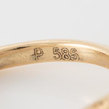 Earrings, a pair, 14K gold with corundum and small brilliant-cut diamonds.