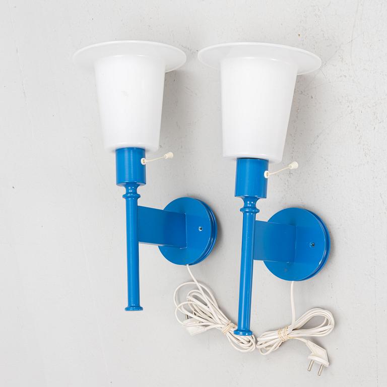 Uno & Östen Kristiansson, wall lamps, a pair, Luxus, Vittsjö, 1970s.