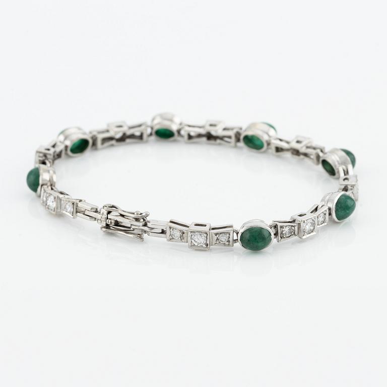 Bracelet, 18K white gold with cabochon-cut emeralds and brilliant-cut diamonds.