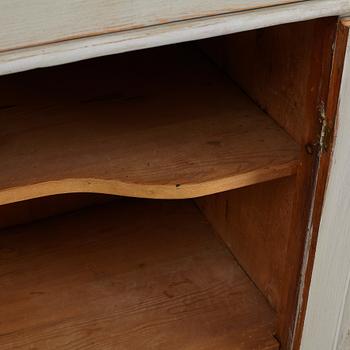 A cupboard, 19th Century.