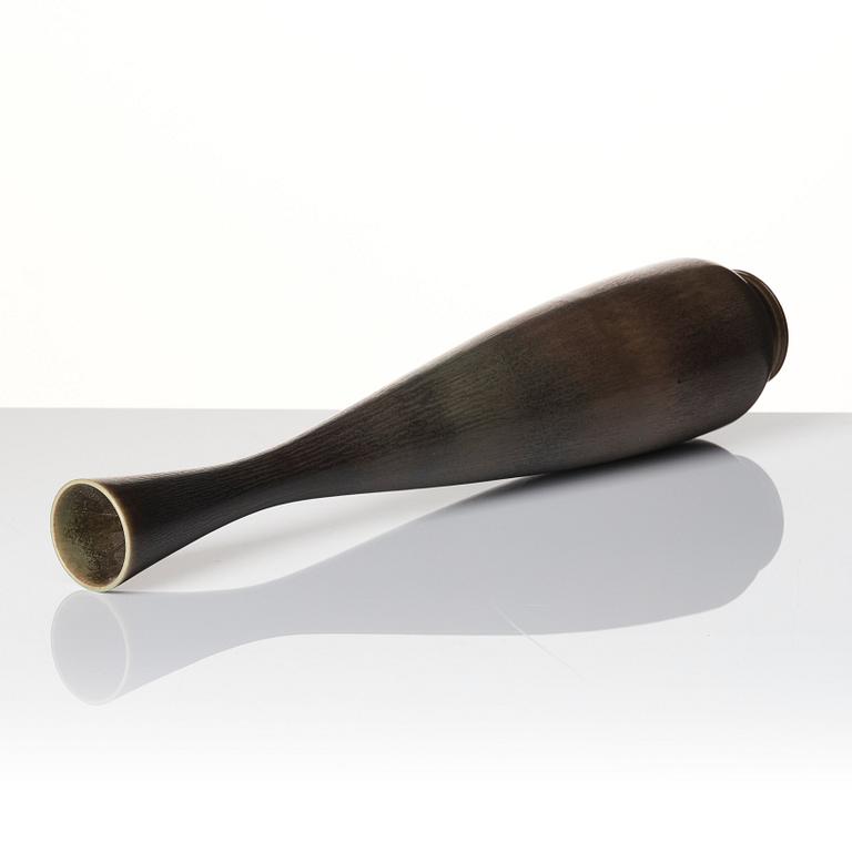 Berndt Friberg, a stoneware vase, Gustavsberg studio, Sweden 1958.