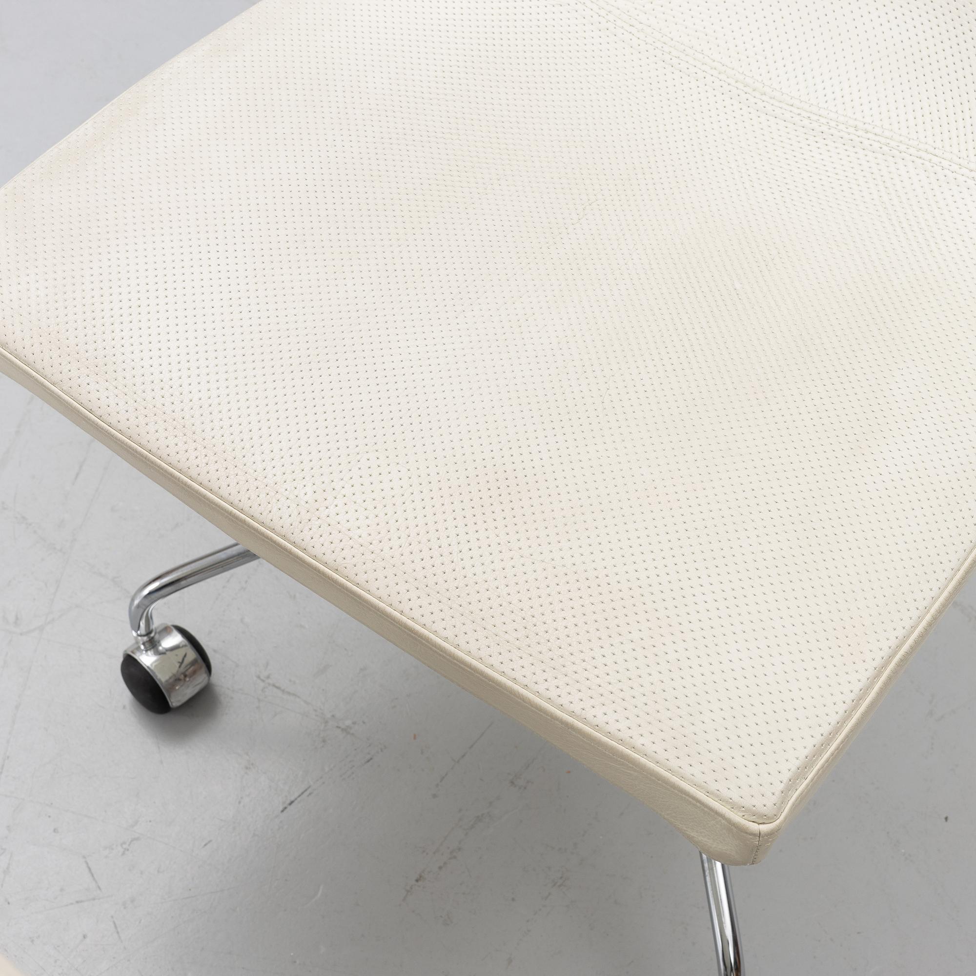 Jean-Marie Massaud, stolar, 4 st, "Bond", Offecct, 2000-tal.