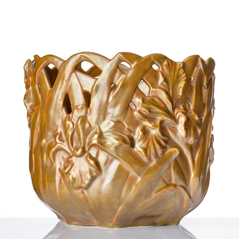 Gunnar G:son Wennerberg, an Art Nouveau, creamware jardinière for Gustavsberg, Sweden, 1905.