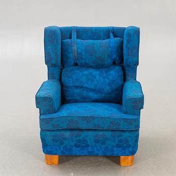 A Swedish mid 1900s easy chair.