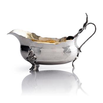 285. A Swedish 18th century silver cream-jug, mark of Mikael Hammarberg, (active 1758-1789 (90)) Härnösand.