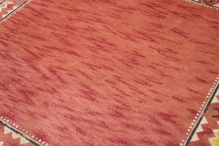 Margareta Sundbom Eichenholz, a knotted pile carpet, ca 338 x 343, unsigned.